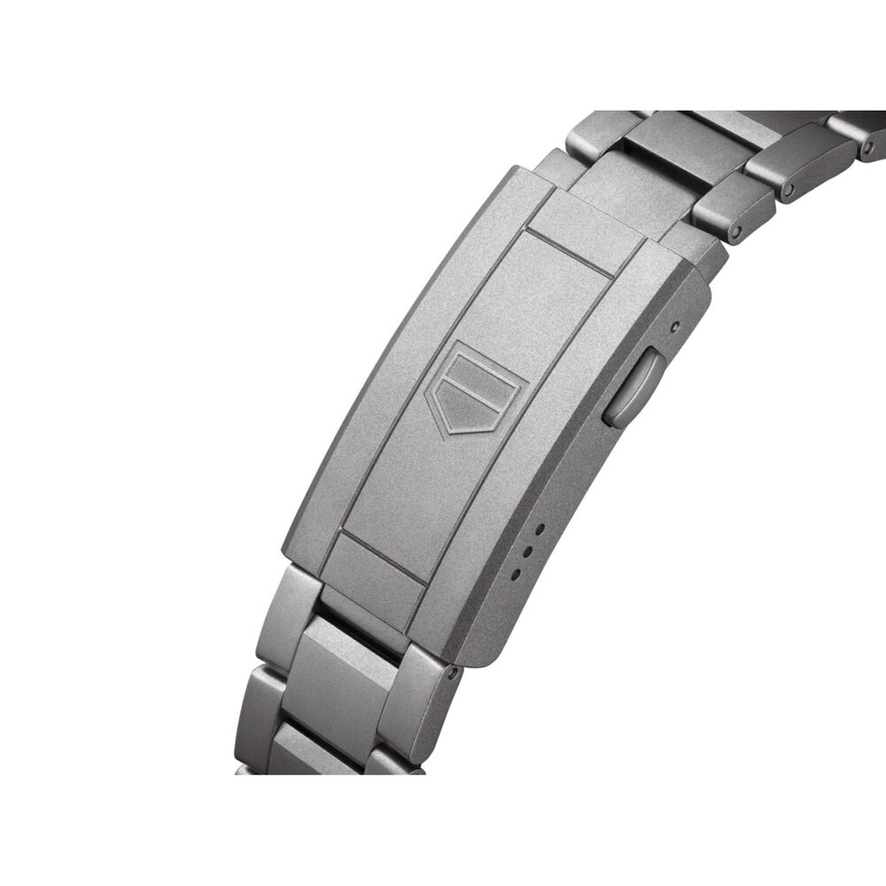 TAG Heuer Aquaracer Professional 200 Solargraph 40mm Blue Dial Titanium Bracelet Watch image number 5