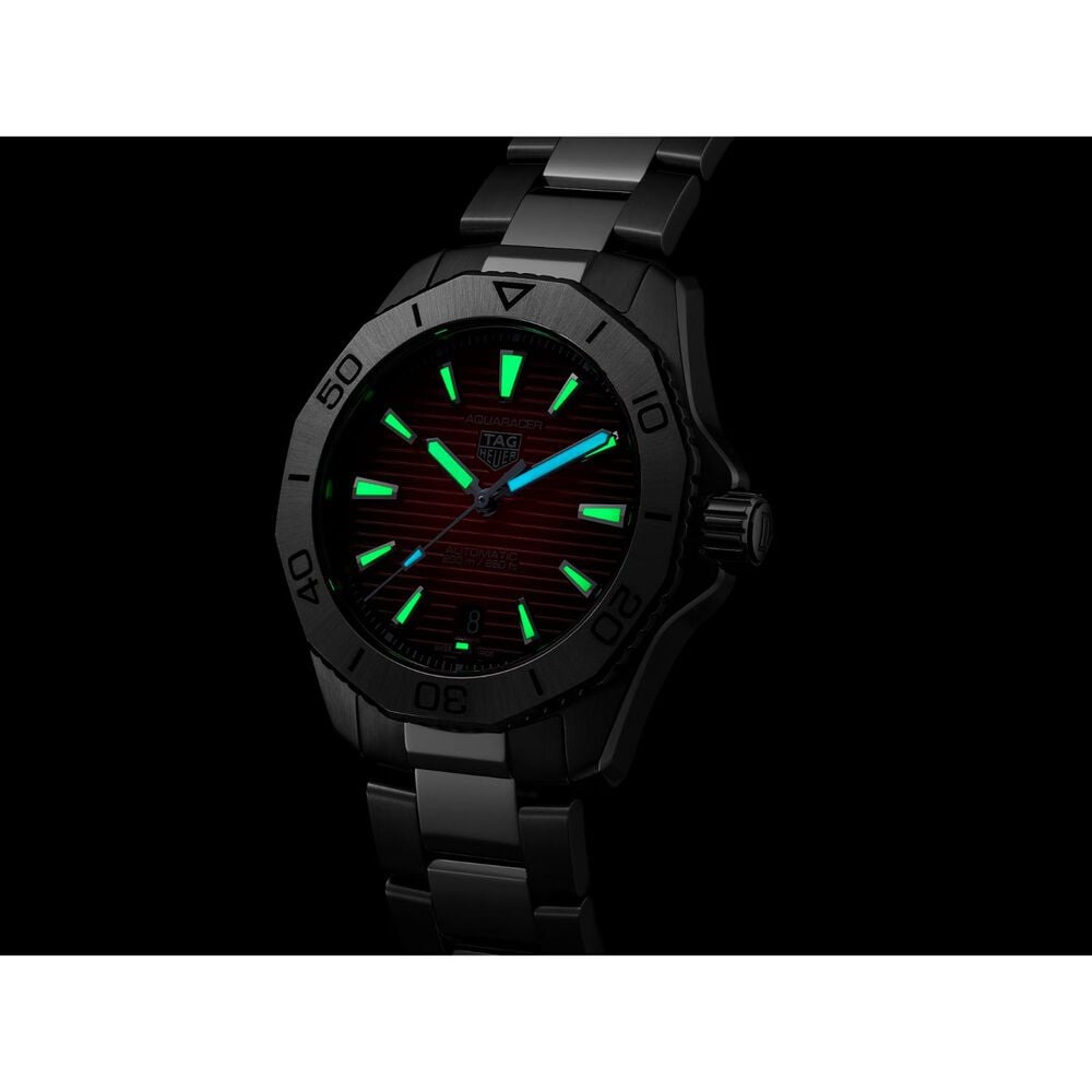 TAG Heuer Aquaracer Professional 200 Date 40mm Red Dial Stainless Steel Bracelet Watch image number 2