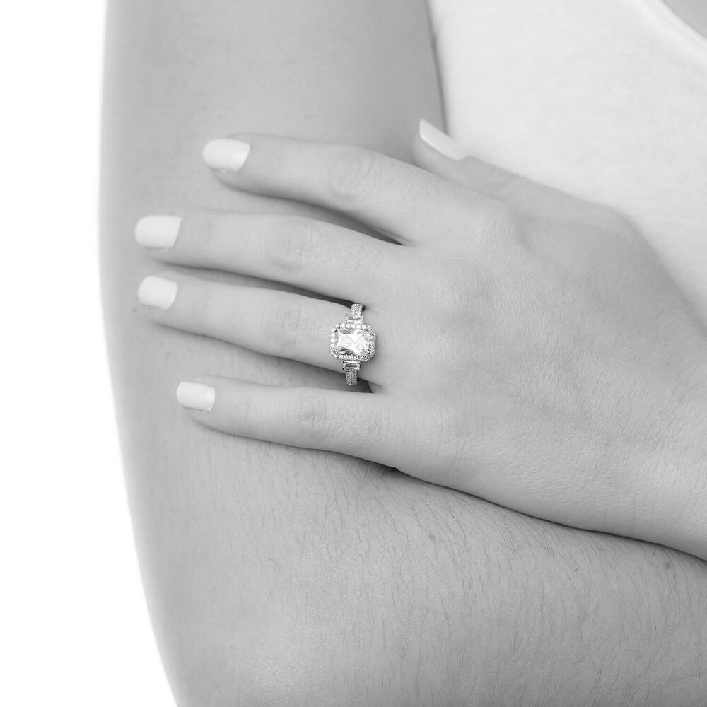 Silver cubic zirconia rectangular cluster ring image number 5