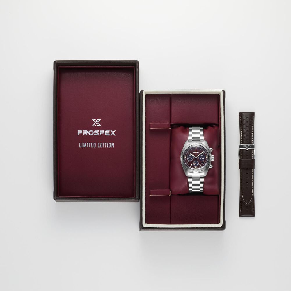 Seiko Prospex Speedtimer European Exclusive Factory Red 39mm Dial Steel Bracelet Watch image number 7