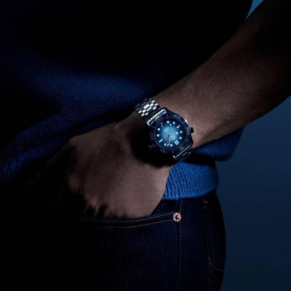 OMEGA Seamaster Diver 300 42mm Summer Blue Dial Steel Bracelet Watch image number 6
