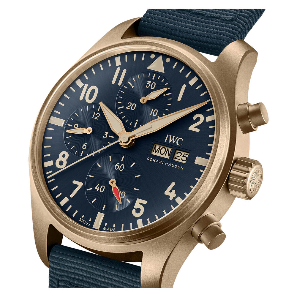 IWC Schaffhausen Pilot's Watch Chronograph 41 Blue Dial Strap Watch image number 1