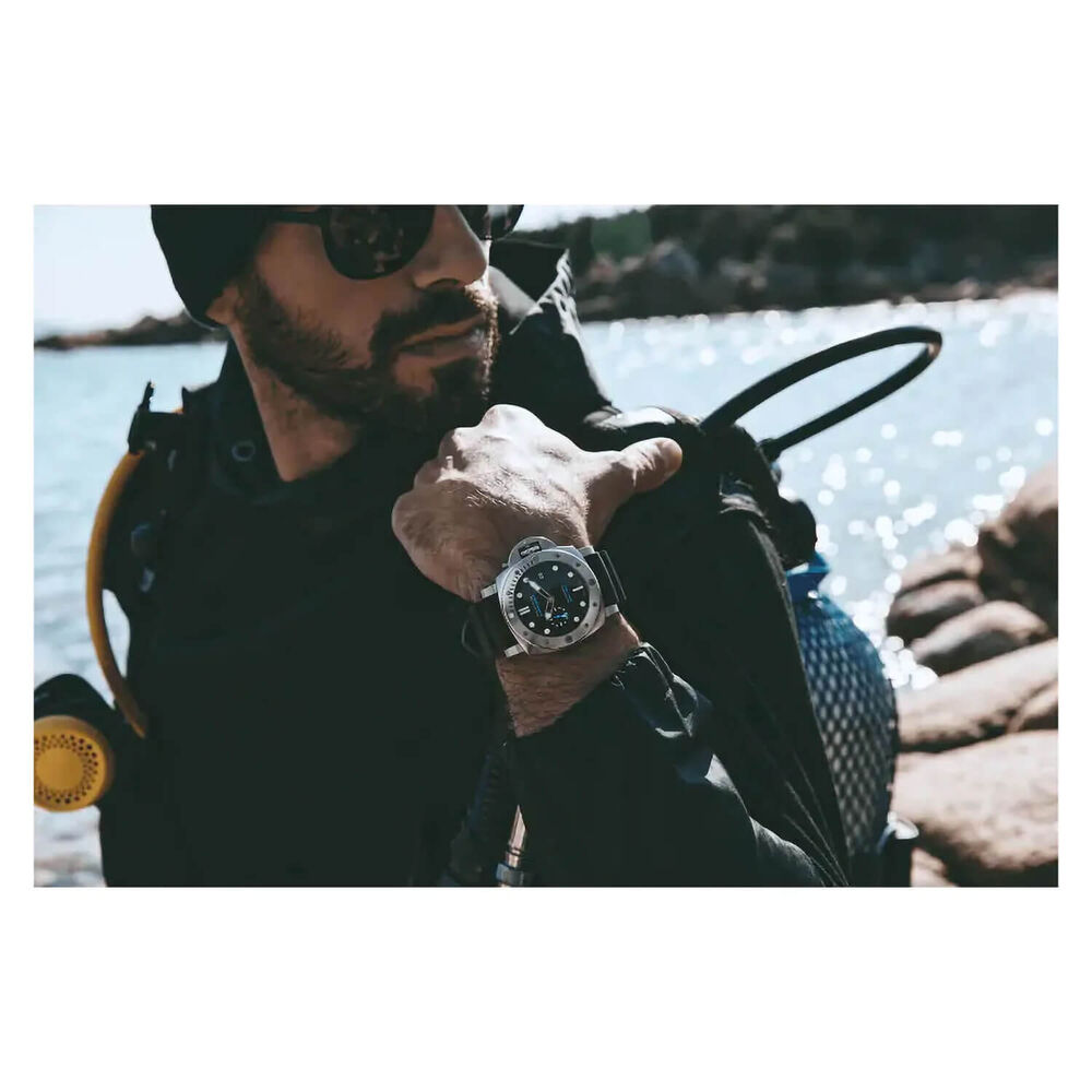 Panerai Submersible 44mm QuarantaQuattro Black Dial Strap Watch image number 6