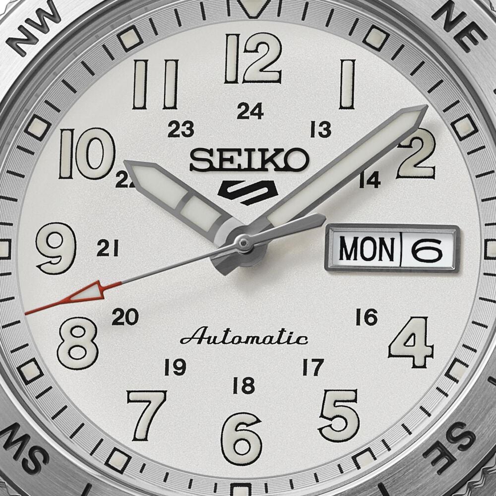 Seiko 5 Sports Field White Ensign 41mm Dial Stainless Steel Bracelet Watch