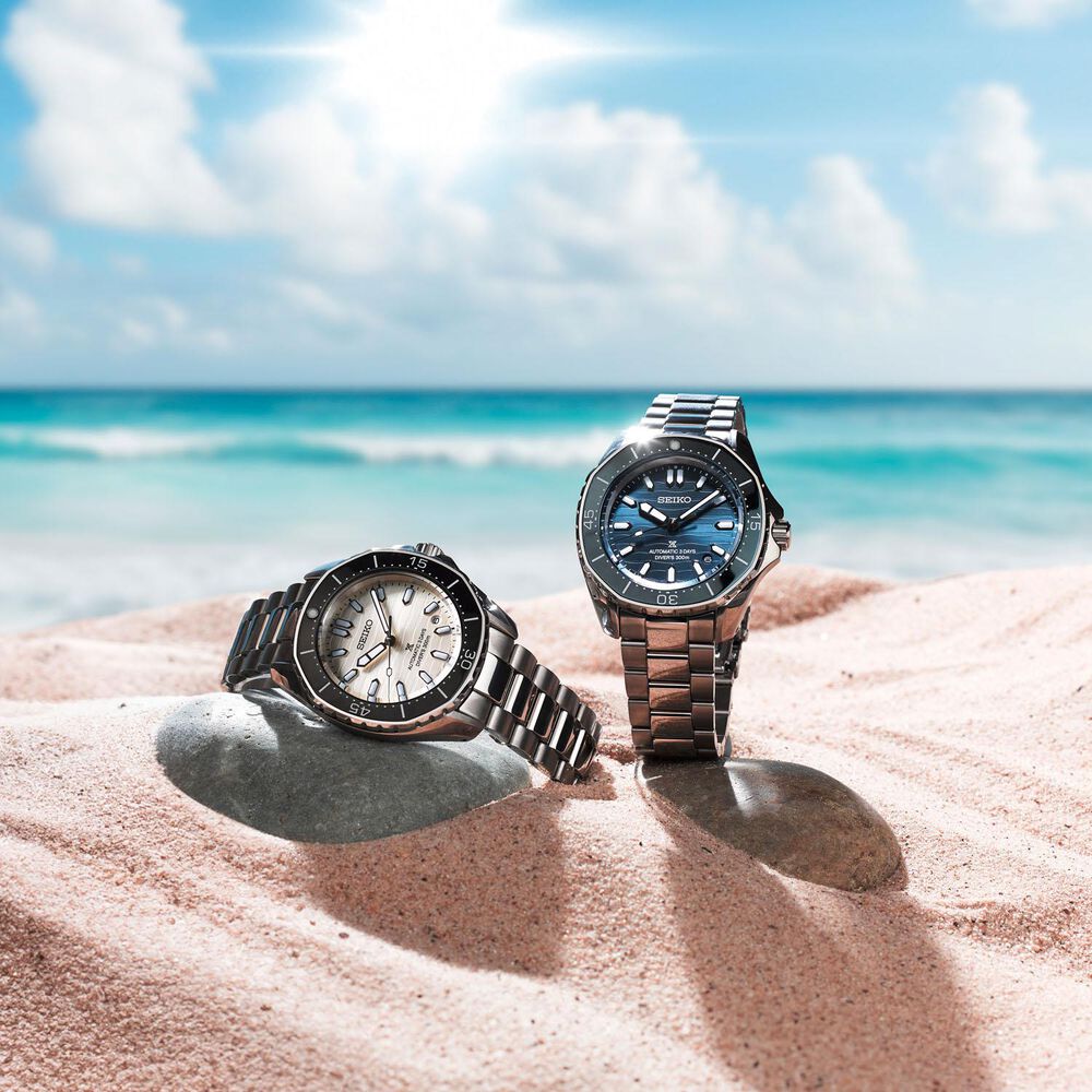 Seiko Prospex 300m Diver’s 41.3mm Pearl Dial Stainless Steel Bracelet Watch image number 5