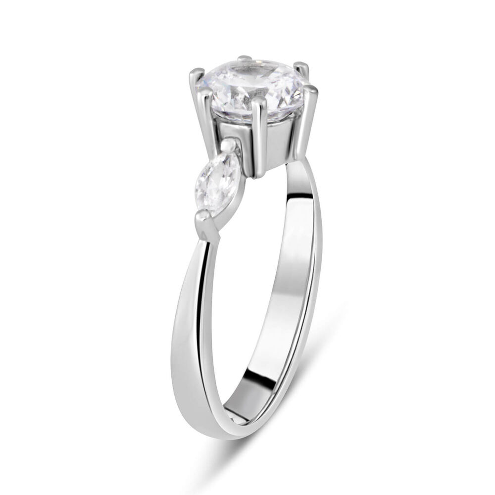 9ct White Gold Dress Ring image number 3