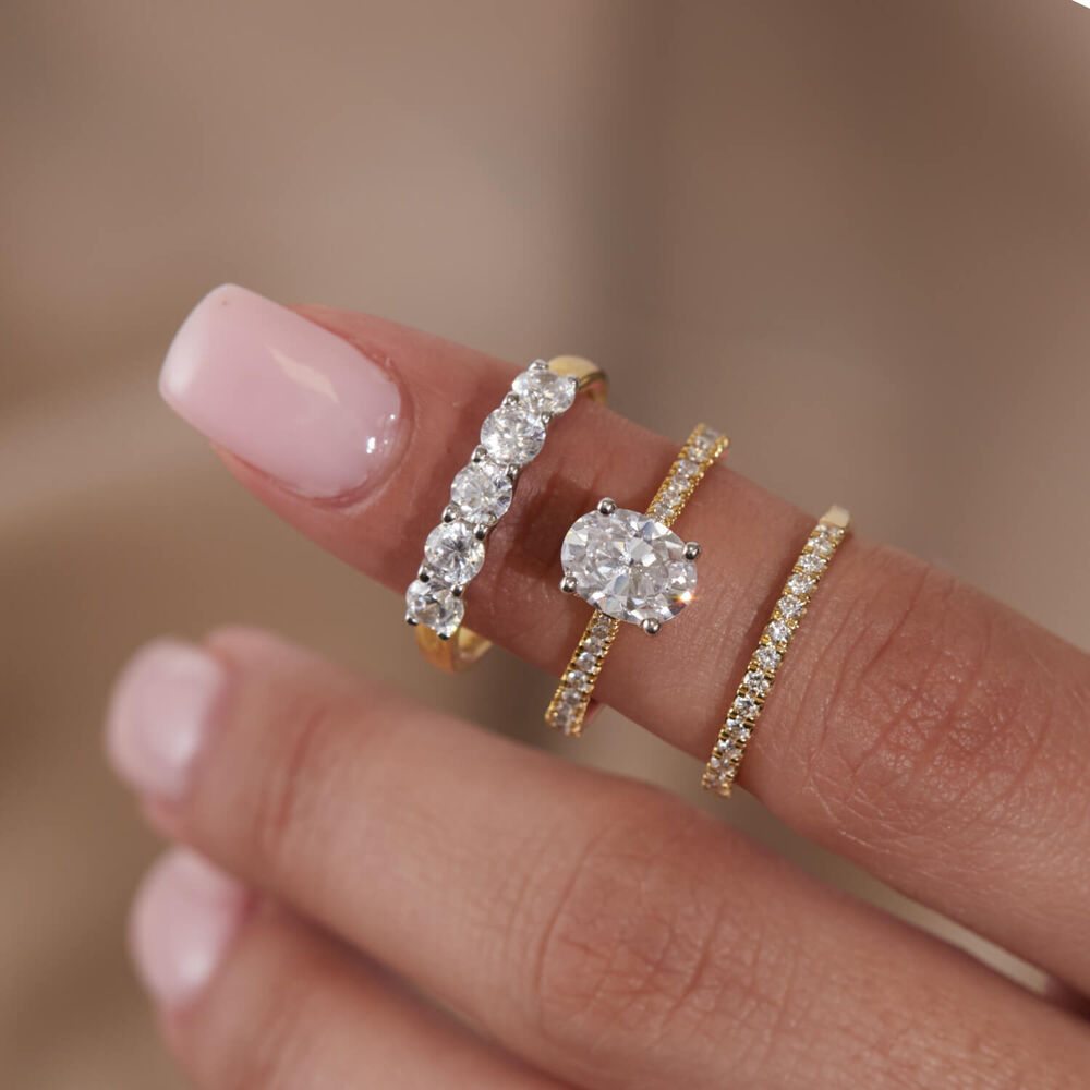 Born 18ct Yellow Gold 0.20ct Lab Grown Diamond Claw Set Half Eternity Wedding Ring image number 6