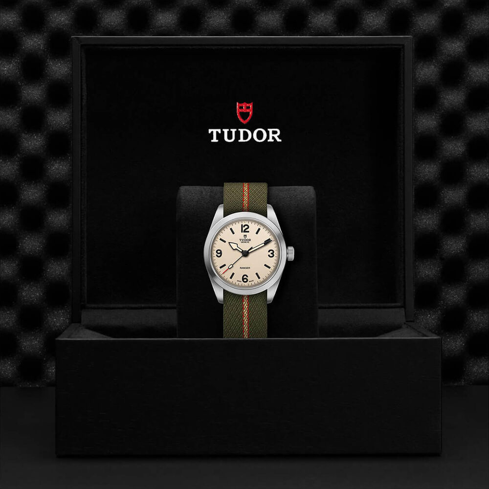 TUDOR Ranger 36mm Dune White Dial Green Fabric Strap Watch image number 4