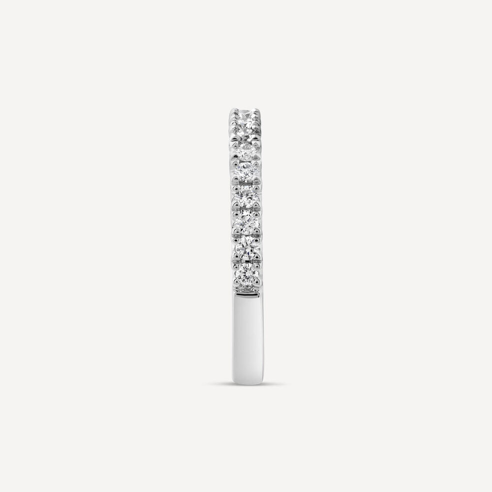 Born Platinum 0.30ct Claw Set Diamond Wedding Ring image number 3