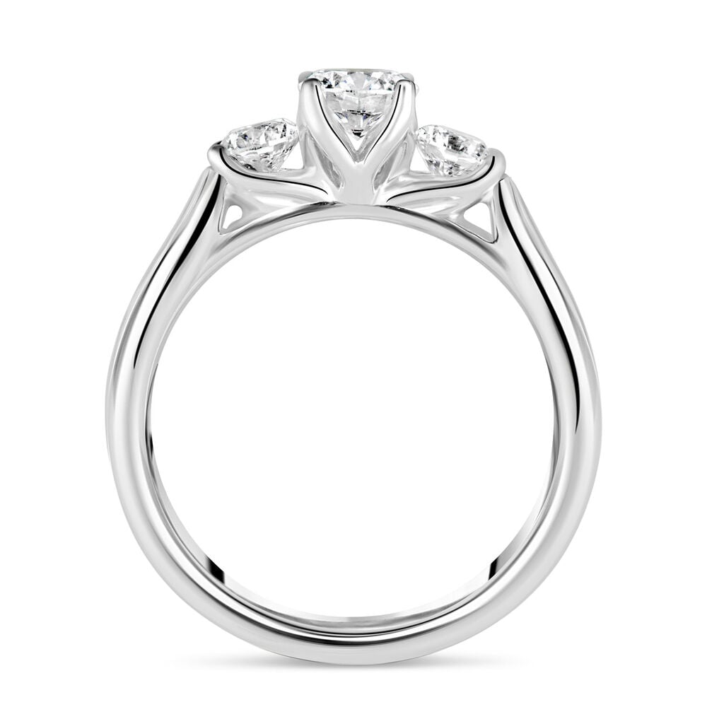 Platinum 0.75 Carat Diamond Three Stone Ring image number 2