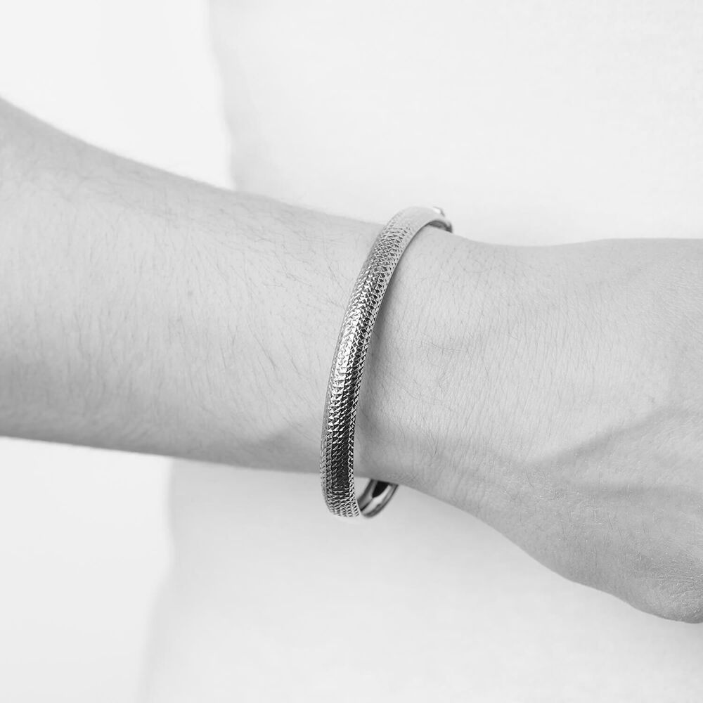 9ct Yellow Gold Diamond Cut Textured Cuff Bangle image number 5