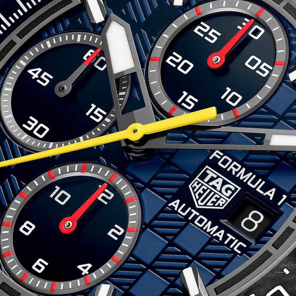 TAG Heuer Formula 1 Chronograph x Oracle Red Bull Racing 44mm Dial Titanium Bracelet Watch image number 2