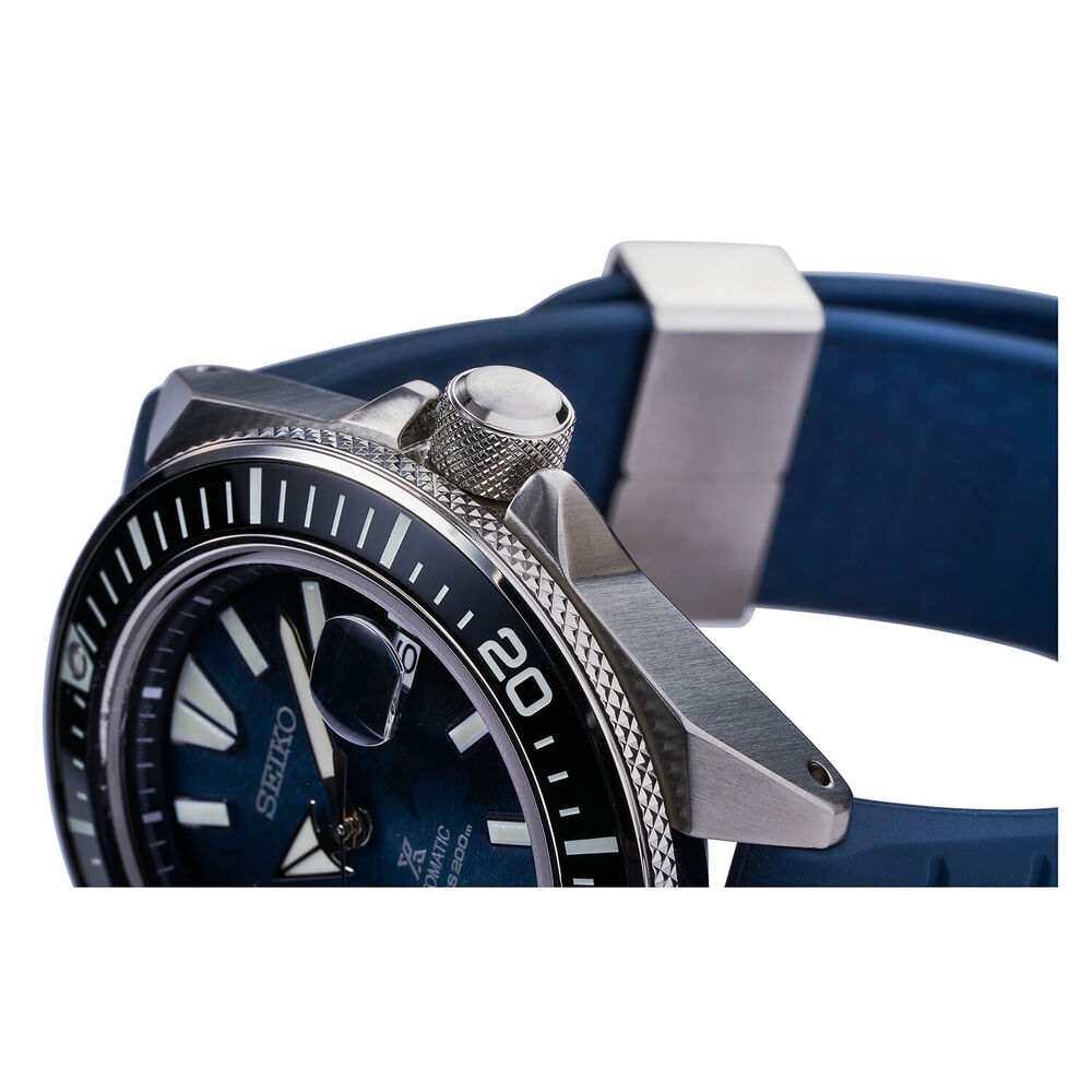 Seiko Prospex Save the Ocean Sting Ray 43.8mm Steel Case Rubber Watch image number 5