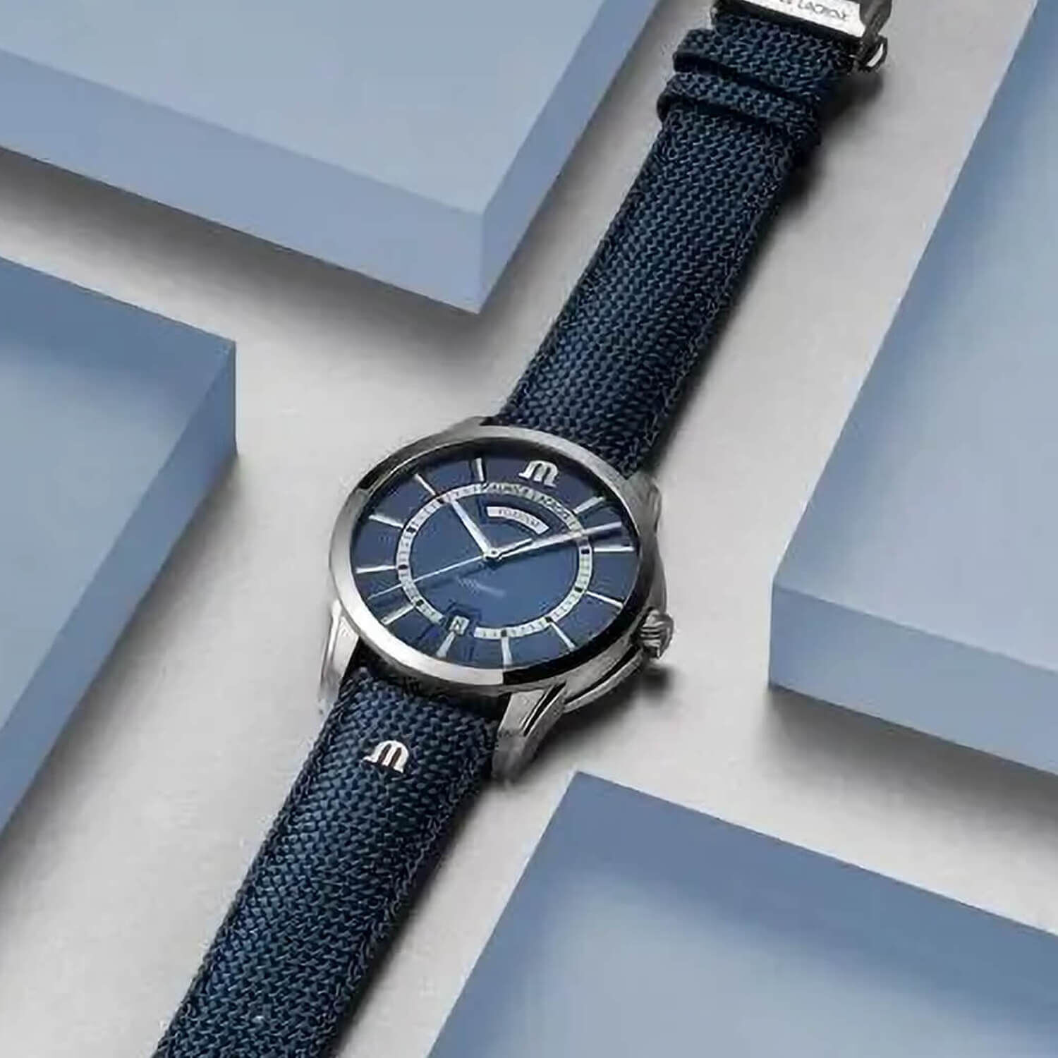 Maurice lacroix blue online dial