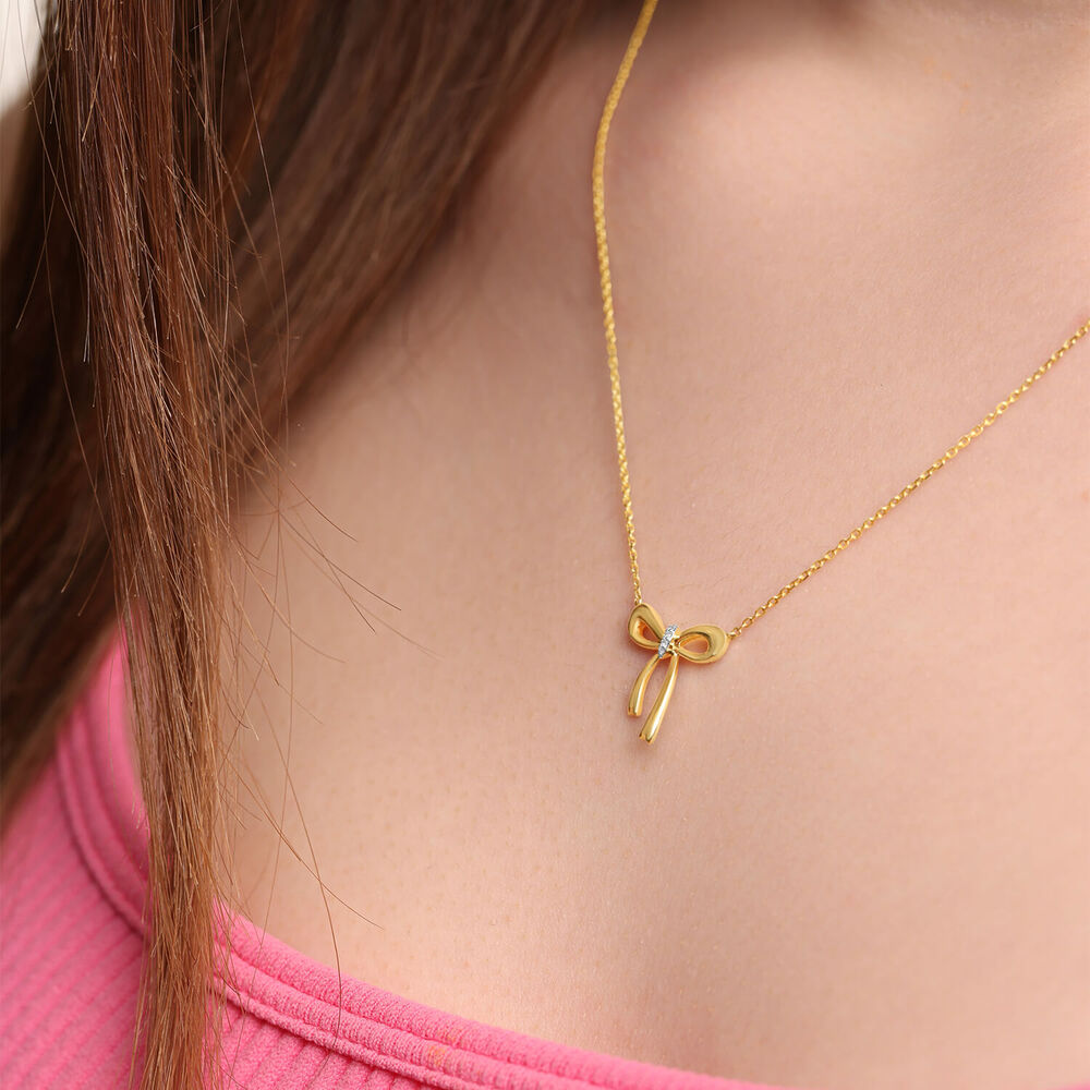 9ct Yellow Gold Diamond Bow Necklet image number 5