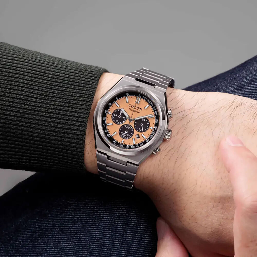 Citizen Zenshin Chrono Super Titanium&trade; 42mm Salmon Dial Bracelet Watch image number 5