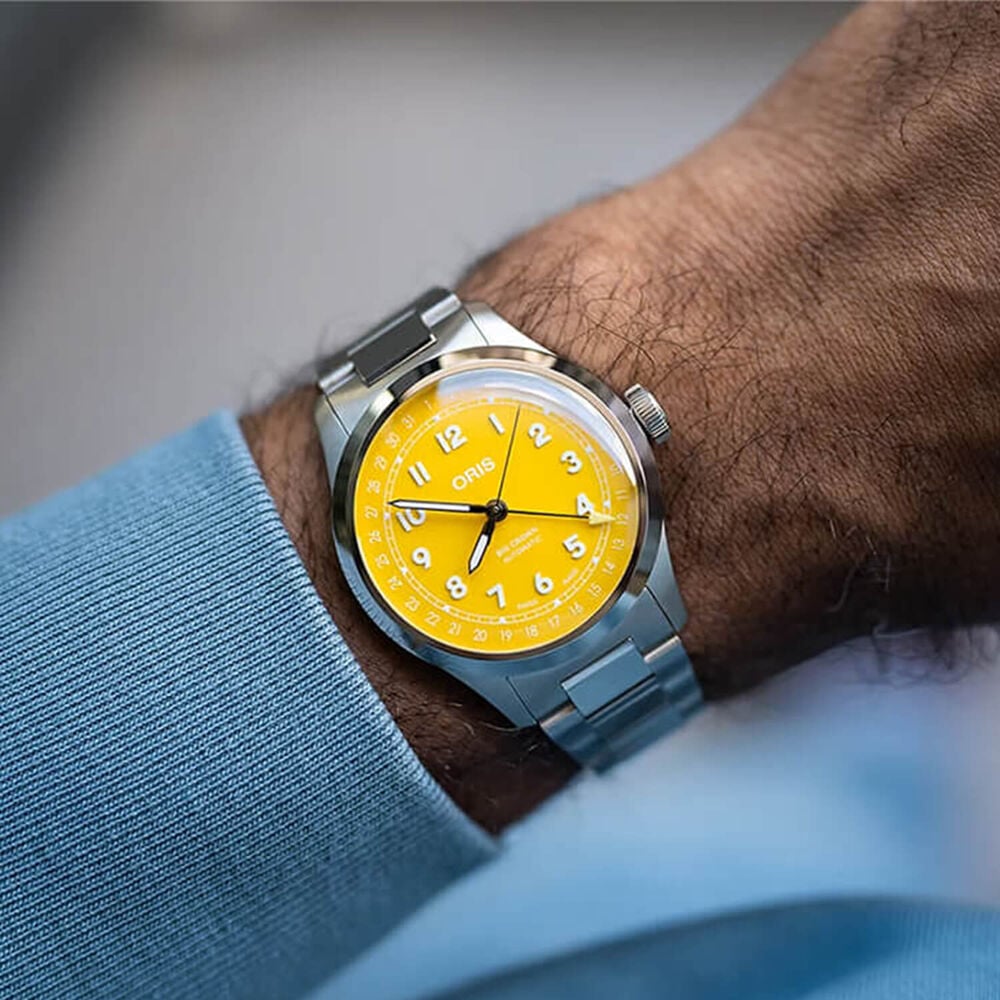 Oris Big Crown Pointer Date 40mm Yellow Dial Steel Bracelet Watch image number 1