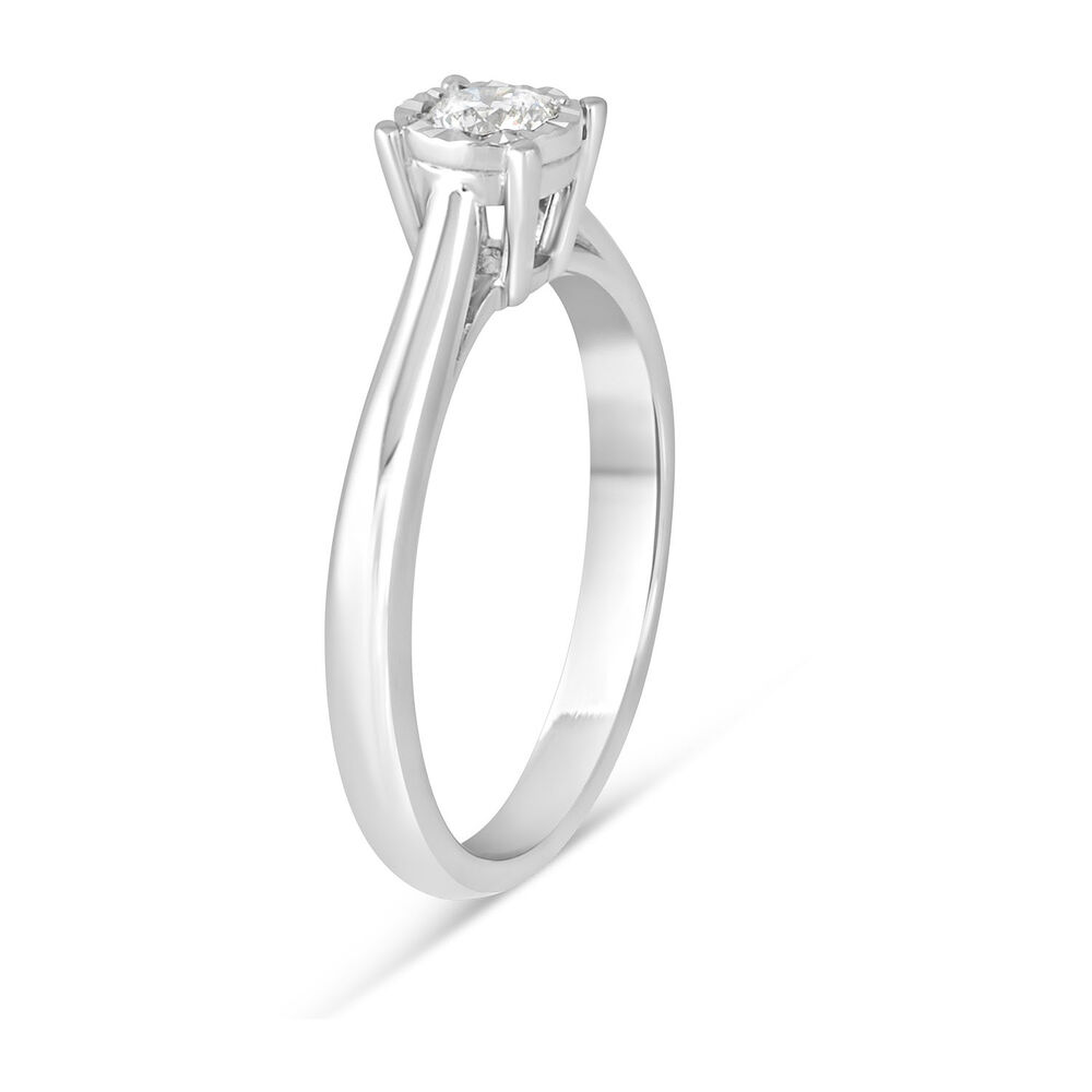 Ladies' 9ct White Gold and Illusion Set Diamond Ring 0.17ct image number 3