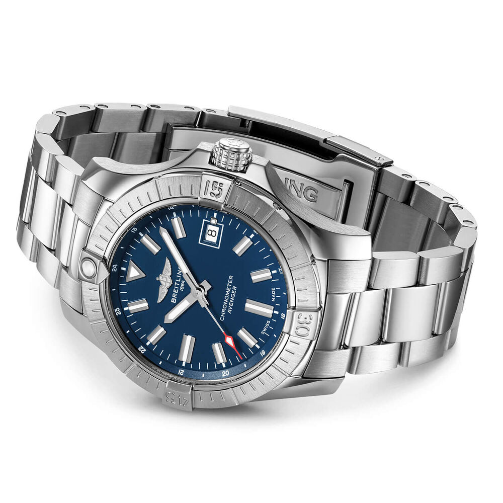 Breitling Avenger Automatic 43 43mm Mens Watch image number 2