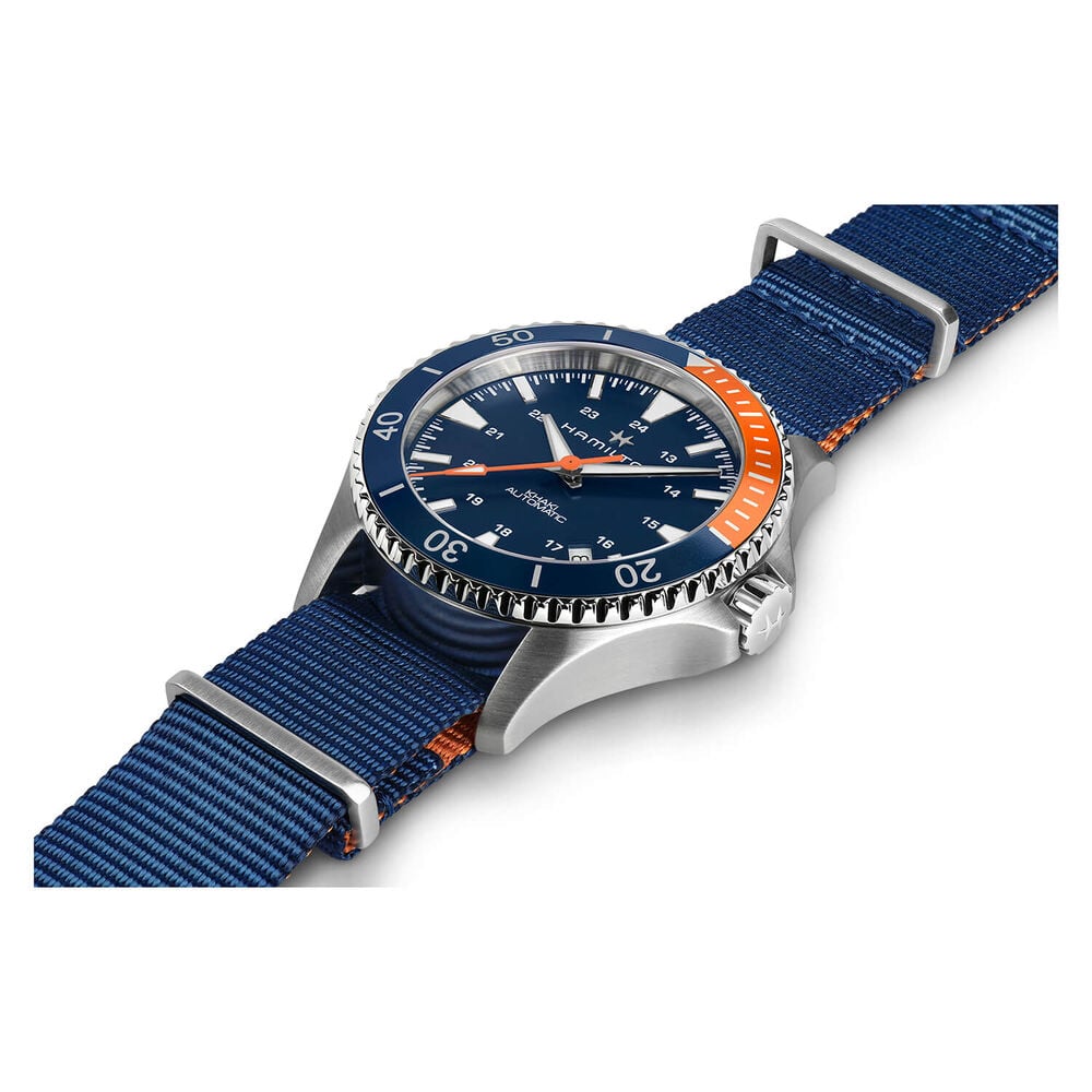 Hamilton Khaki Navy Scuba Auto 40mm Blue Dial Steel Case Strap Watch image number 1