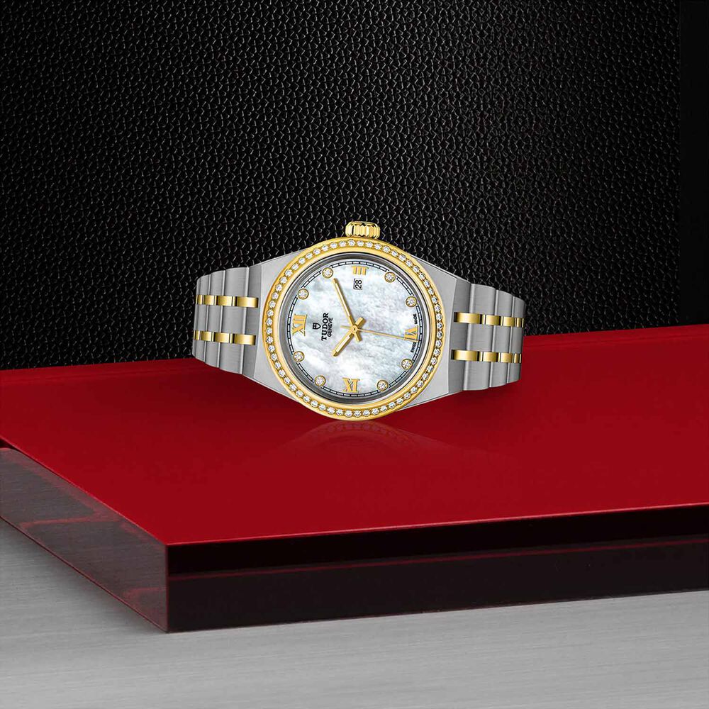 TUDOR Royal 28mm Mother of Pearl Dial Yellow Gold Bezel Bracelet Watch image number 3