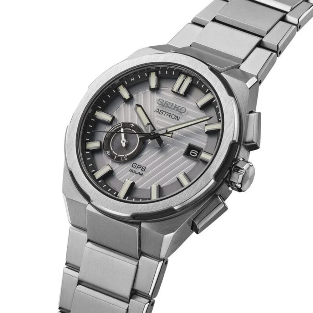 Seiko Astron Solar System GPS Solar Silvertone &lsquo;Earth&rsquo; Limited Edition Watch