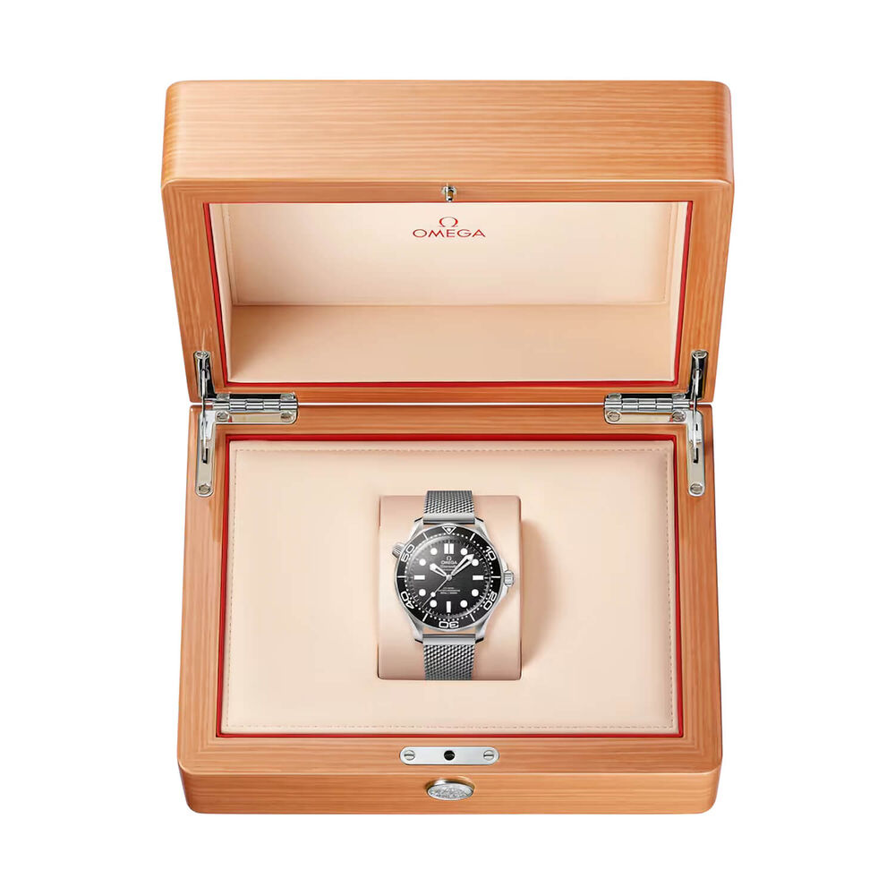 OMEGA Seamaster Diver 300M 42mm Black Dial Stainless Steel Mesh Bracelet Watch image number 5