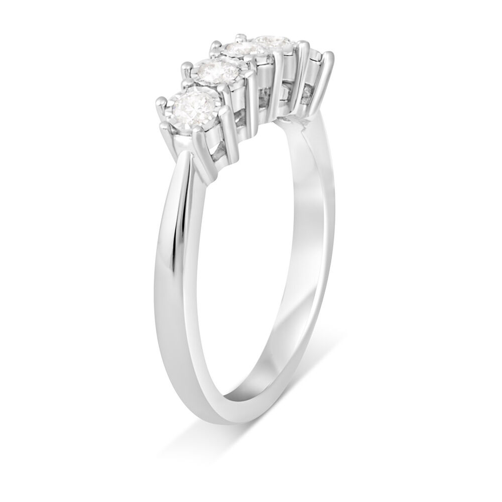 Ladies 9ct White Gold 5 stone Diamond Illusion Ring .25ct image number 3