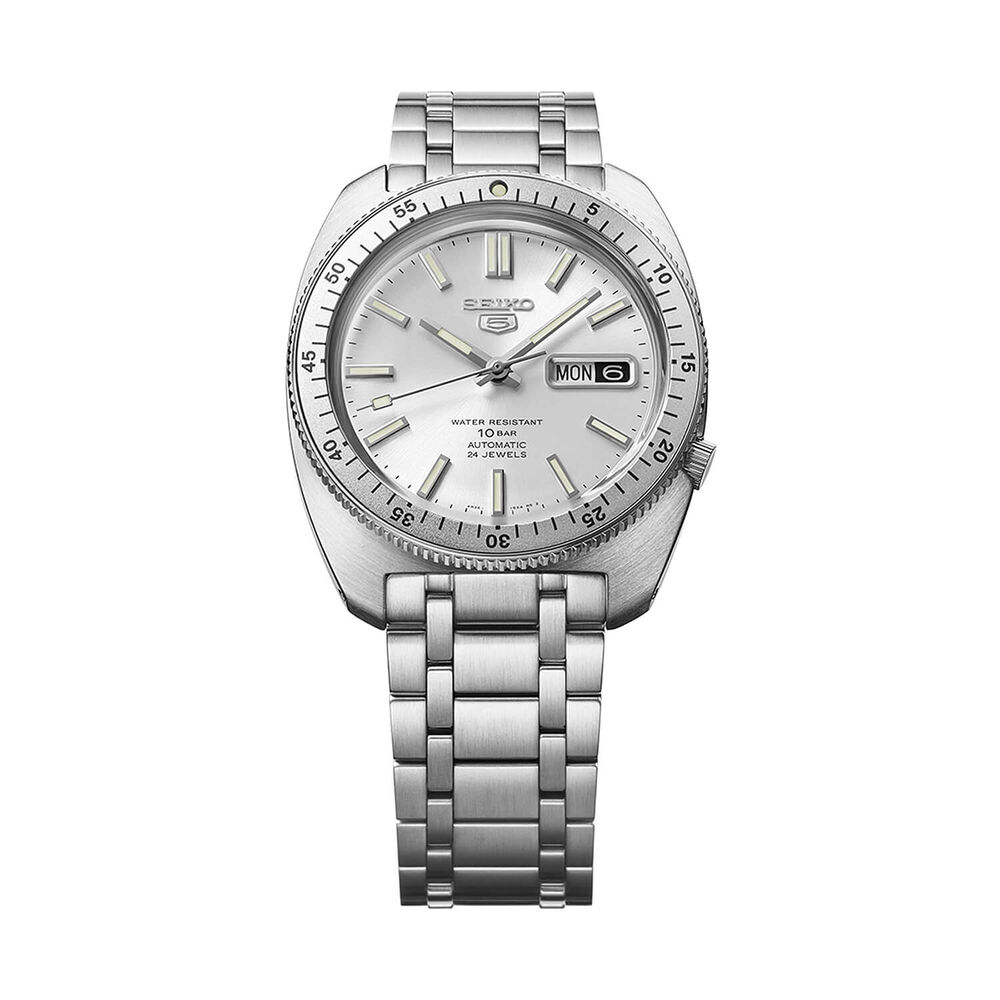 Seiko 5 Sports ‘Gene Kranz’ Recreation Limited Edition 38.2mm Silver Dial Steel Bracelet Watch image number 2