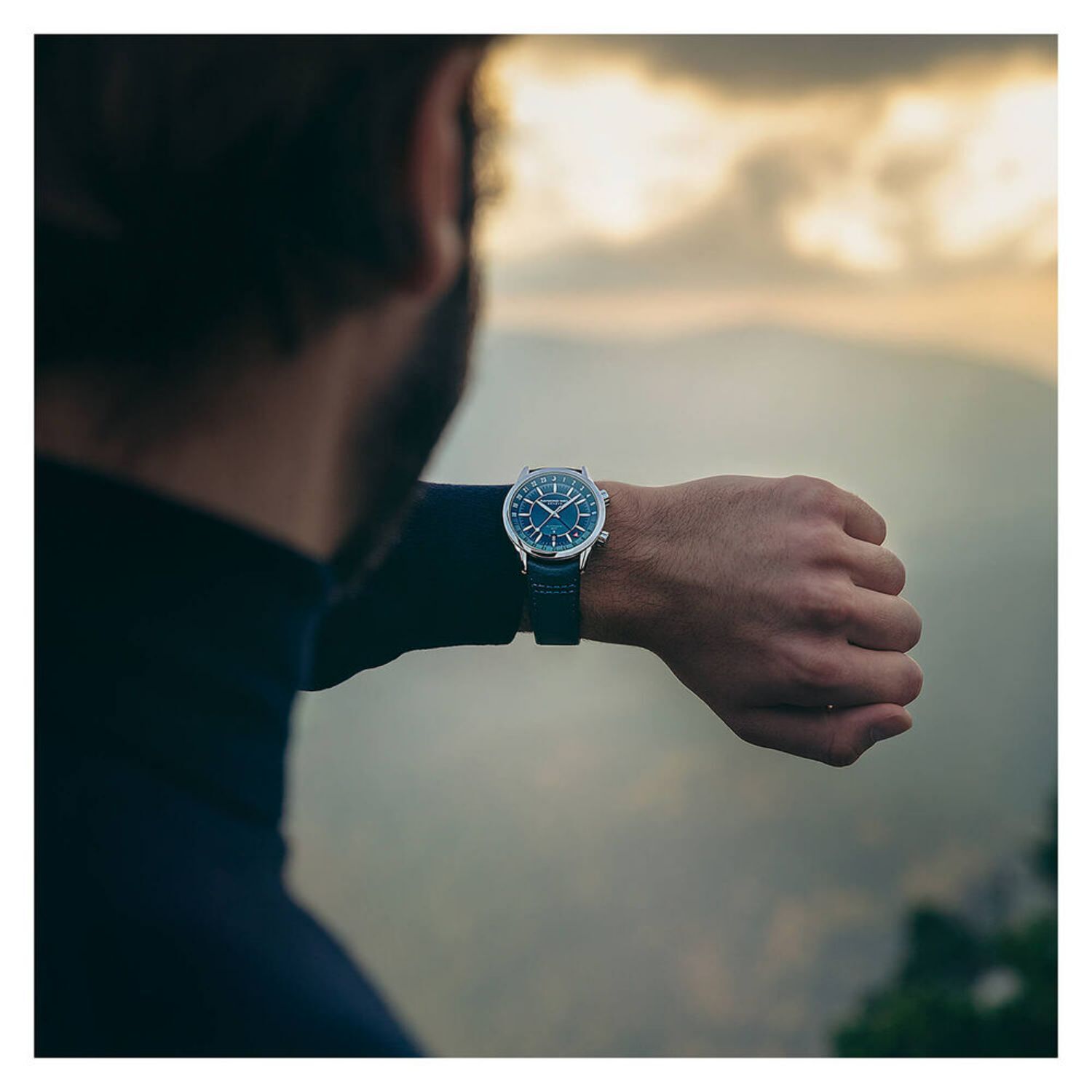 Raymond Weil Freelancer GMT 40.5mm Blue Dial Leather Strap Watch