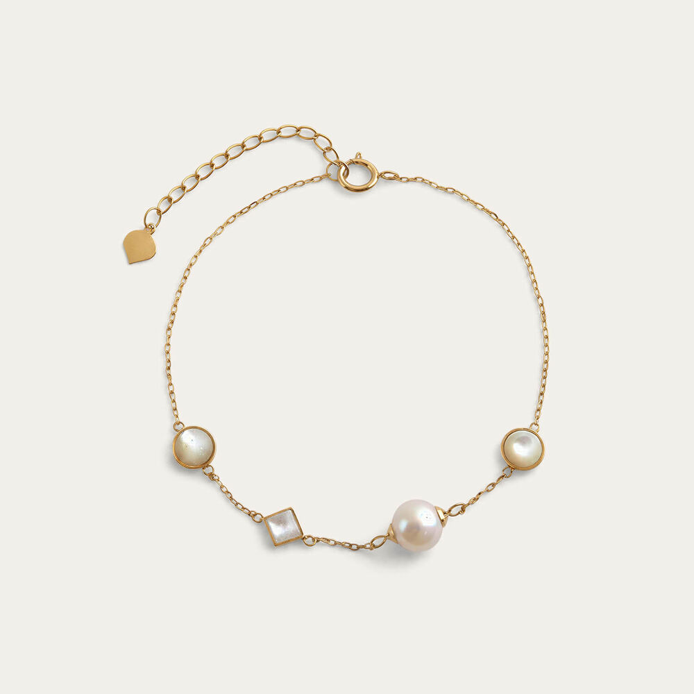 9ct Yellow Gold Freshwater Pearl & Mother of Pearl Station Bracelet