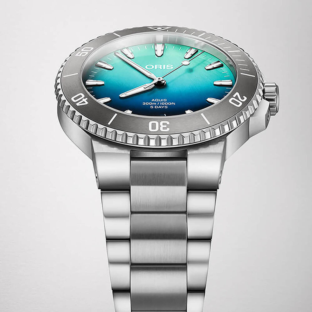 Oris Aquis Great Barrier Reef Limited Edition IV 43.5mm Blue Dial Stainless Steel Bracelet Watch image number 5