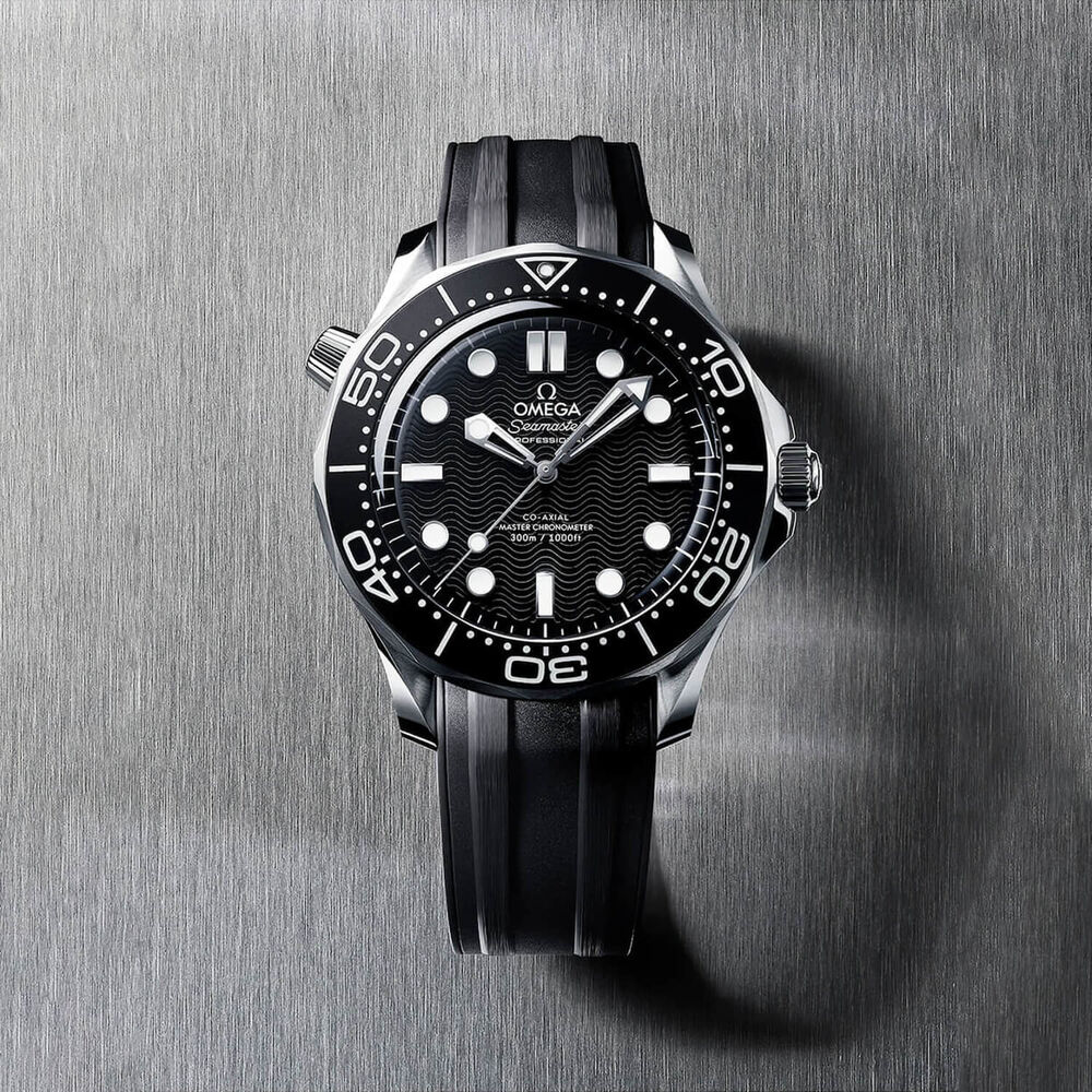 OMEGA Seamaster Diver 300M 42mm Black Dial Rubber Strap Watch image number 4