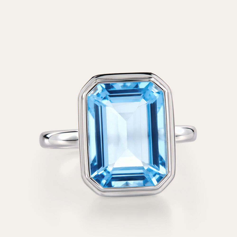 Sterling Silver Rectangular Blue Topaz Bezel Set Ring