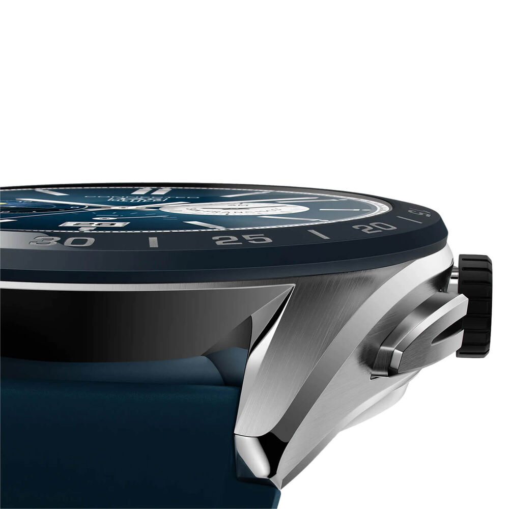 TAG Heuer Connected 45mm Touch Screen Blue Rubber Strap Watch image number 3