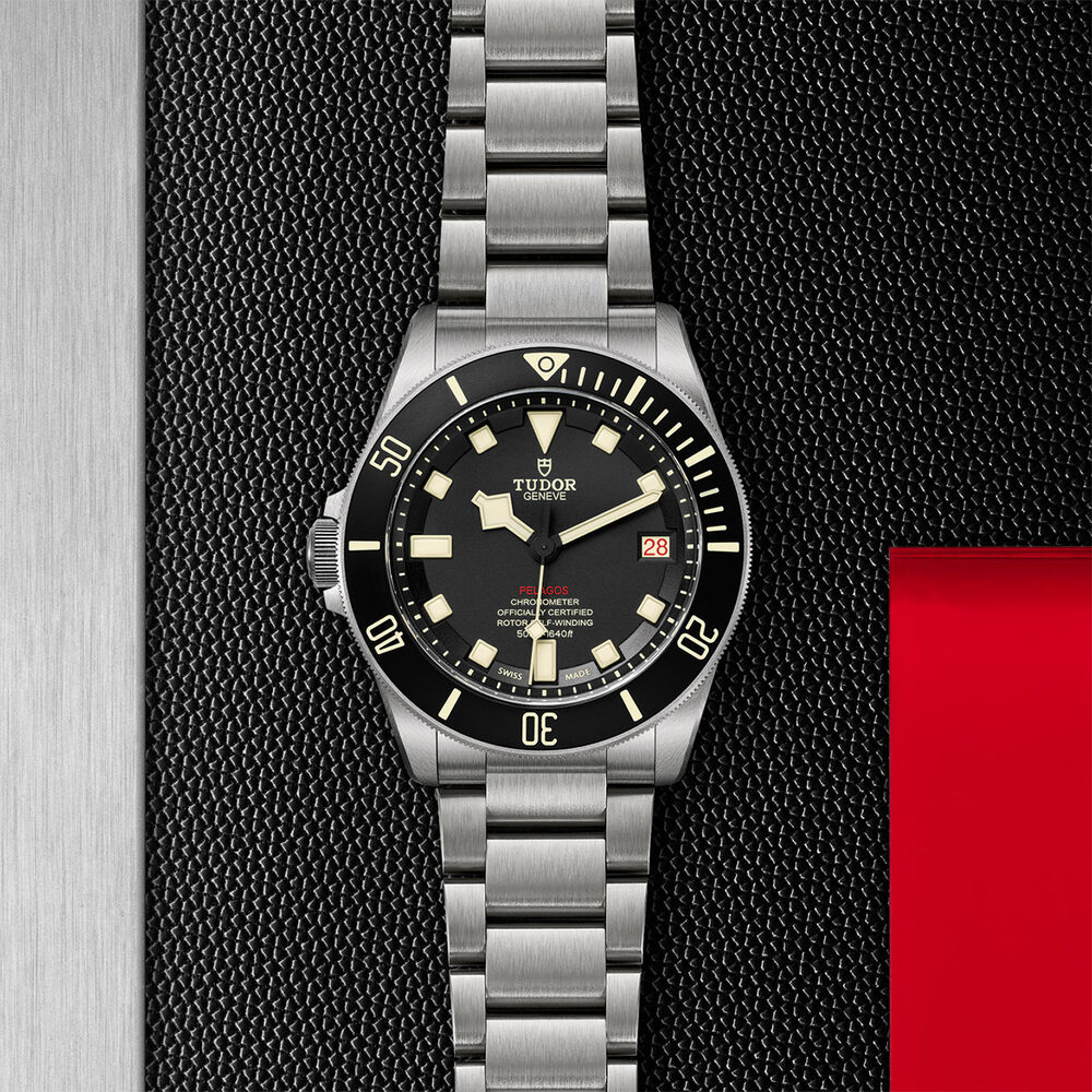 TUDOR Pelagos 42mm Black Dial Automatic Left Handed Diver Mens Watch image number 3