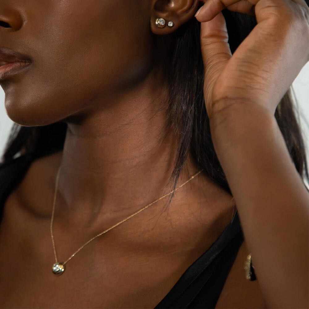 Born Orbit 9ct Yellow Gold Lab Grown 1.00ct Diamond Round Stud Earrings image number 2