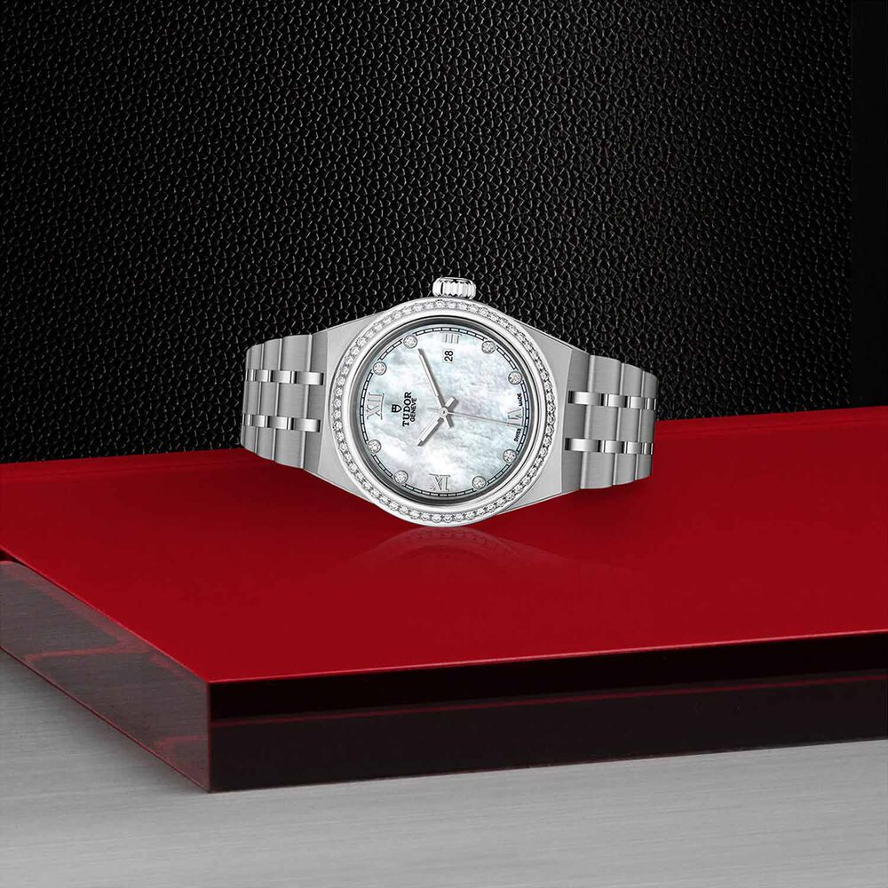TUDOR Royal 28mm Mother of Pearl Dial Bracelet Watch image number 2