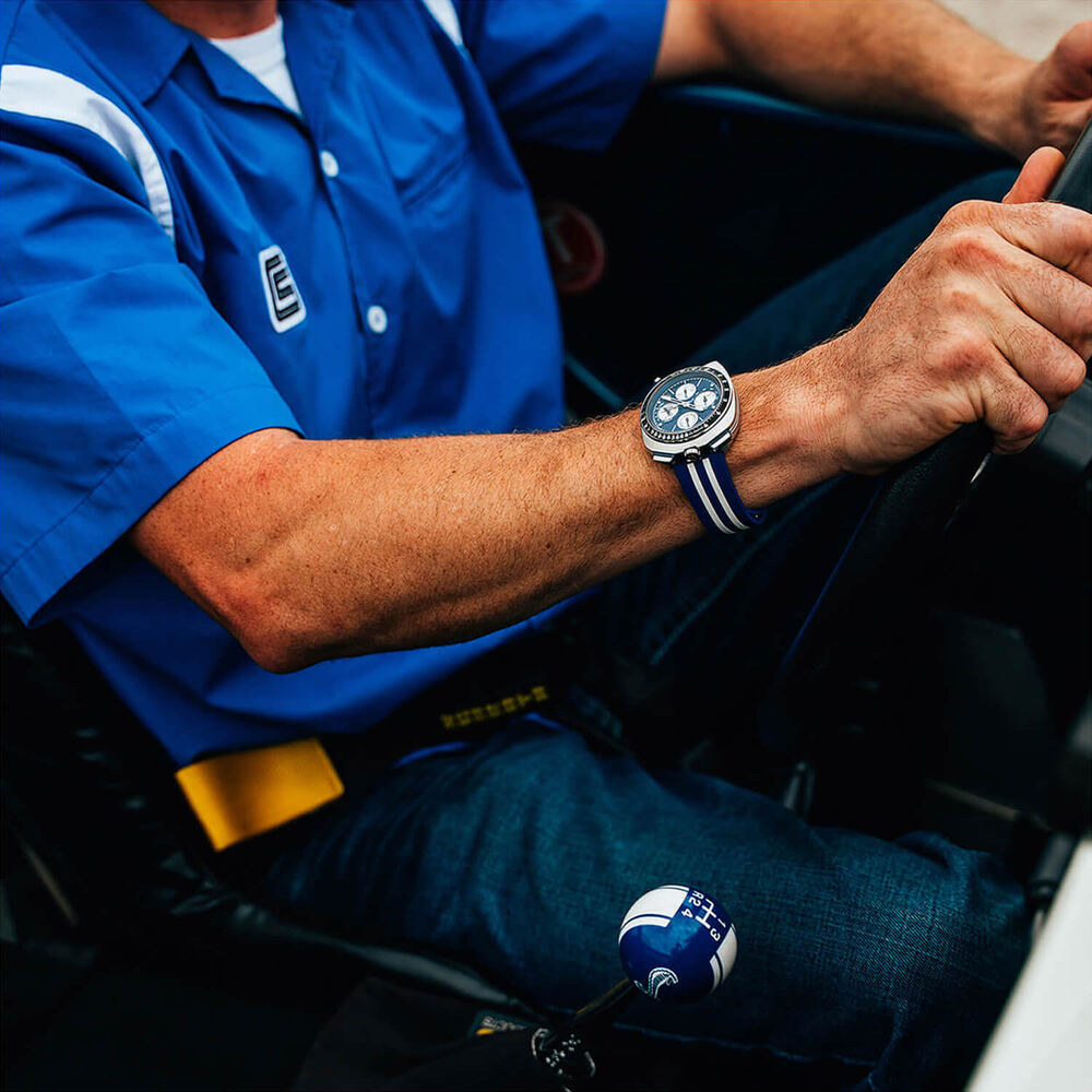 Bulova Shelby Racing Chronograph 43mm Blue Dial Striped Rubber Strap Watch image number 12