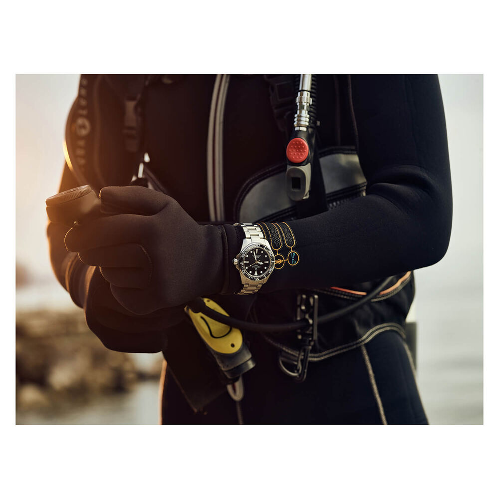 Certina DS Action Diver 43mm Black Dial Steel Case Bracelet Watch image number 6