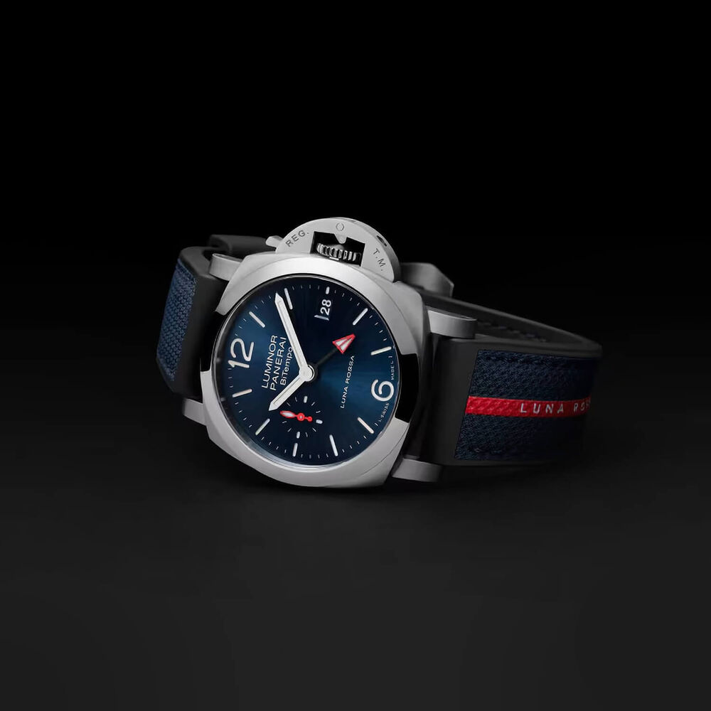 Panerai Luminor Quaranta BiTempo Luna Rossa 40mm Blue Dial Strap Watch image number 4