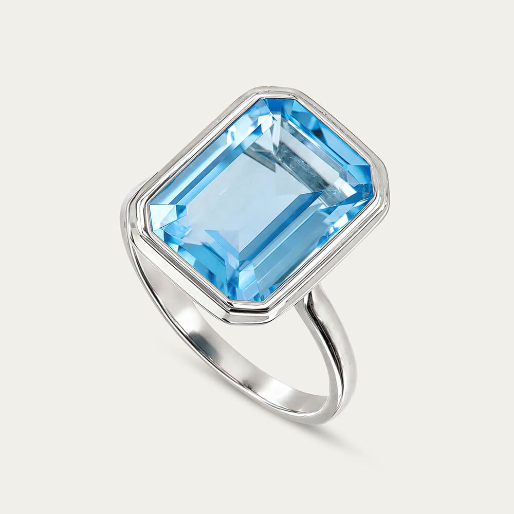 Sterling Silver Rectangular Blue Topaz Bezel Set Ring