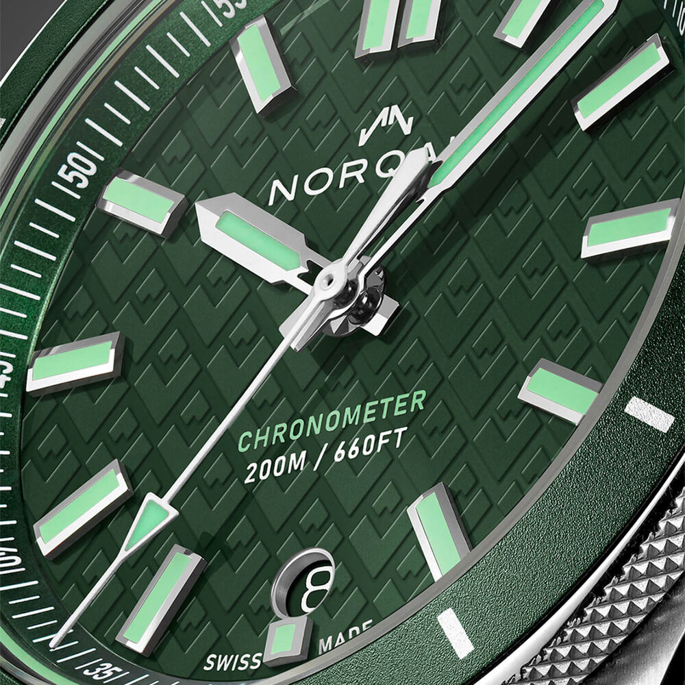 NORQAIN Adventure 40mm Green Dial Dark Green Rubber Strap Watch