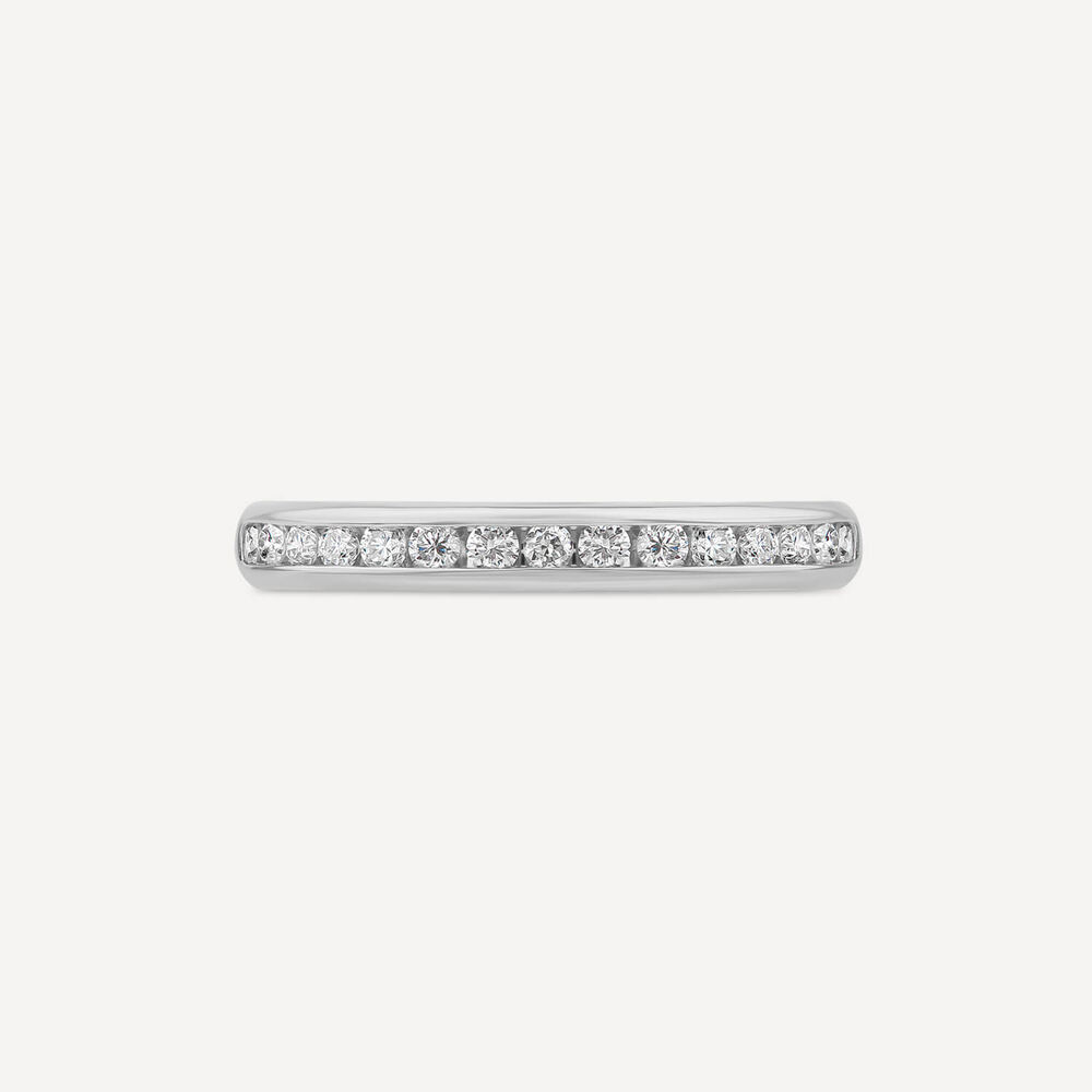 18ct White Gold 2.5mm 0.20ct Diamond Channel Set Wedding Ring image number 1