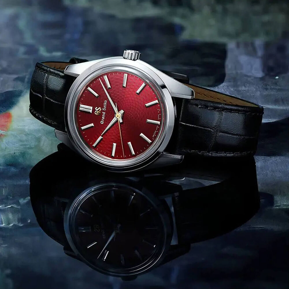 Grand Seiko Nishikigoi European Exclusive Limited Edition 36.5mm Dial Leather Strap Watch image number 4