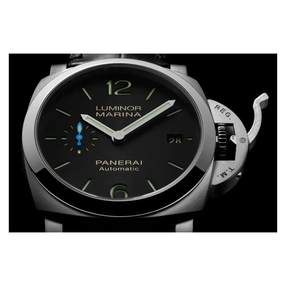 Panerai Luminor 40mm Quaranta Black Dial Strap Watch image number 3