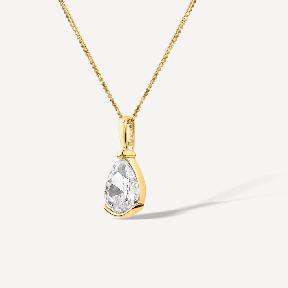 9ct Yellow Gold Cubic Zirconia Pear Shaped Pendant