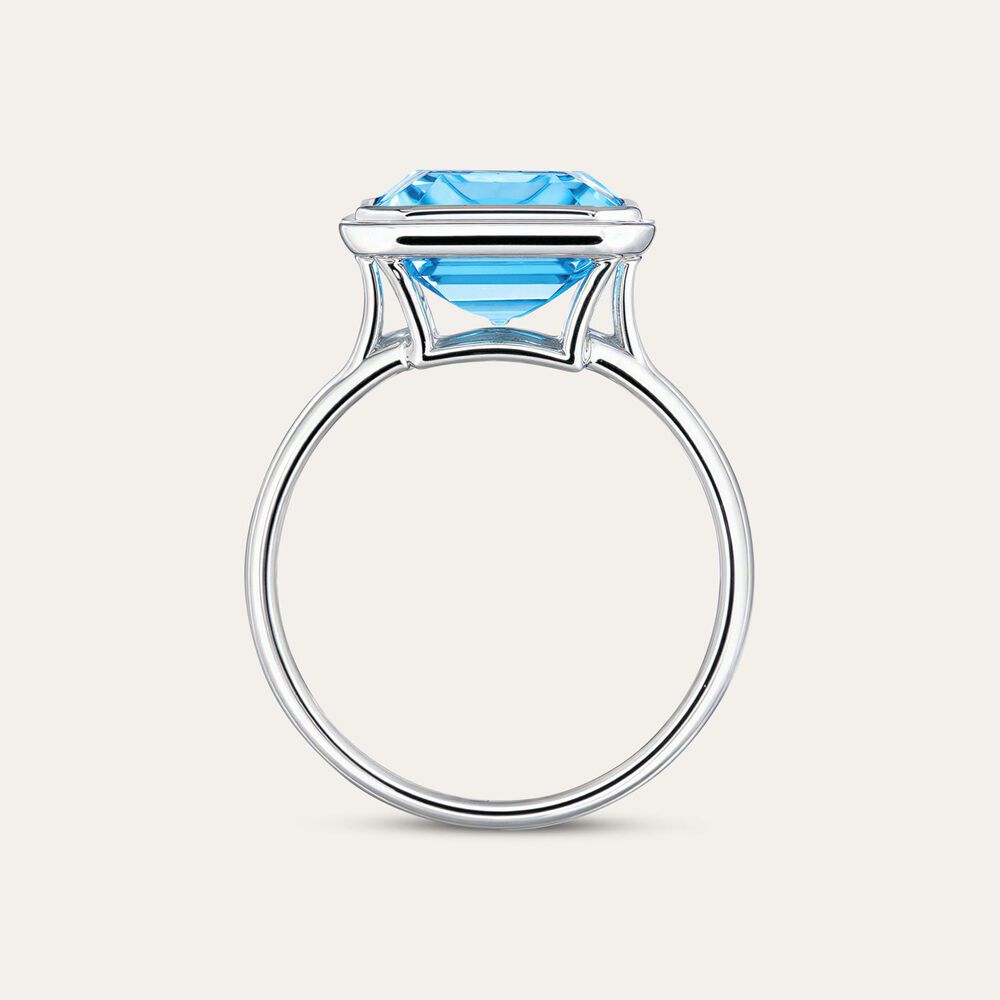 Sterling Silver Rectangular Blue Topaz Bezel Set Ring