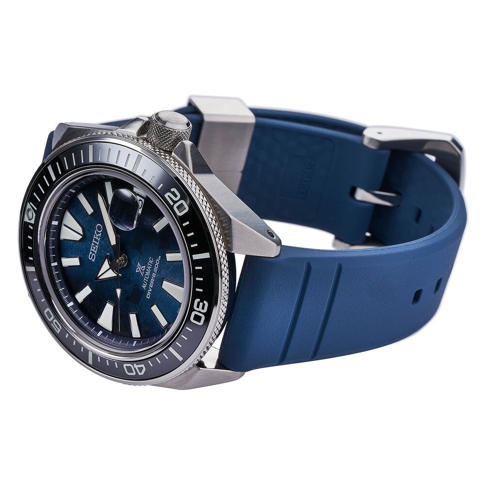 Seiko Prospex Save the Ocean Sting Ray 43.8mm Steel Case Rubber Watch image number 3