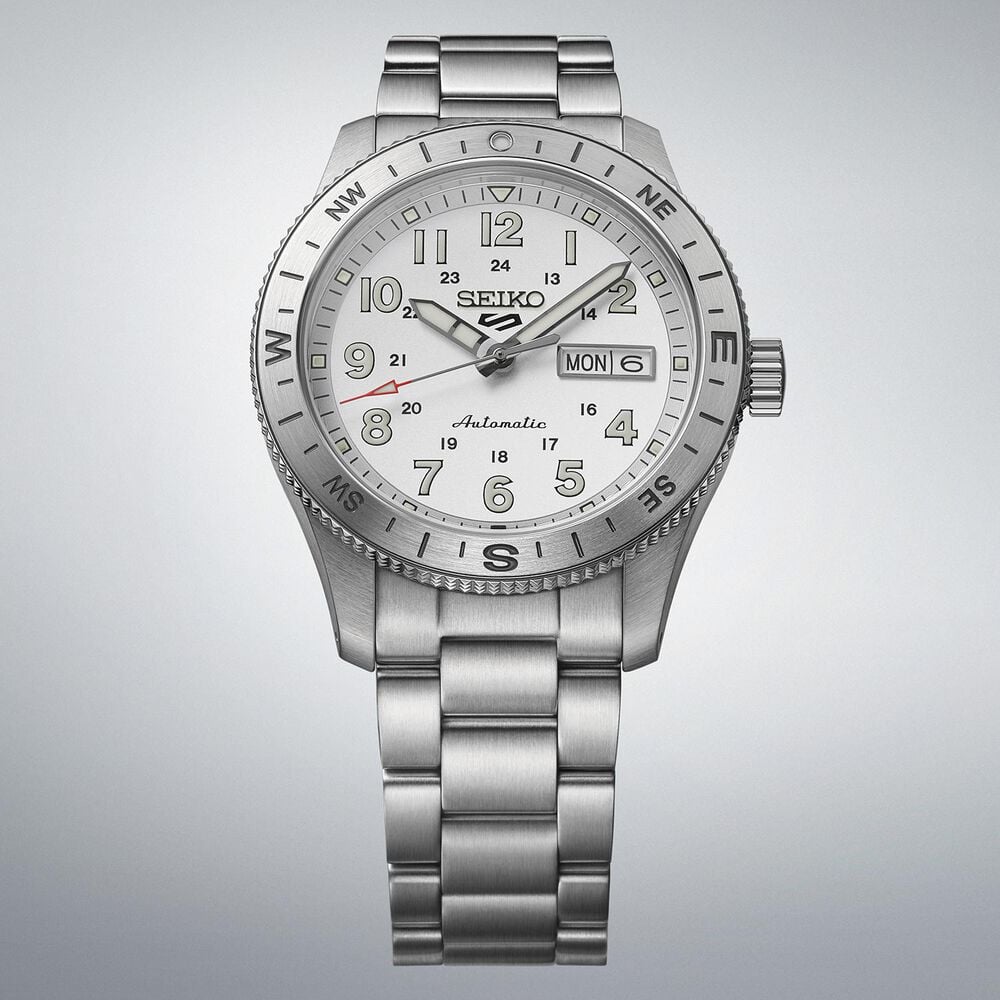Seiko 5 Sports Field White Ensign 41mm Dial Stainless Steel Bracelet Watch